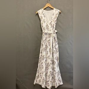 Women's Tavik ELLETTE MAXI Long Dress White Garden Floral Small